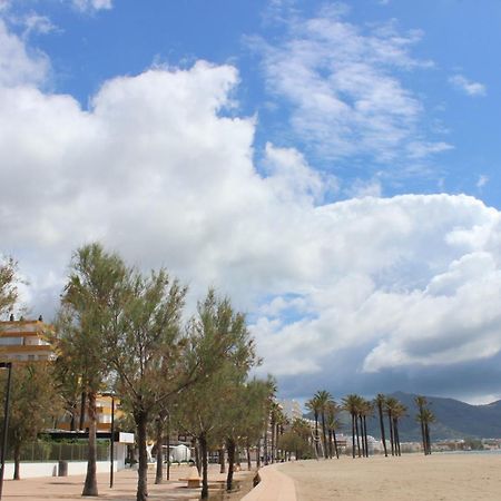 Beautiful Apartment In Front Of Beach, Pool, View Ρόζες Εξωτερικό φωτογραφία
