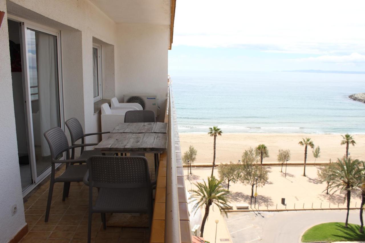 Beautiful Apartment In Front Of Beach, Pool, View Ρόζες Εξωτερικό φωτογραφία
